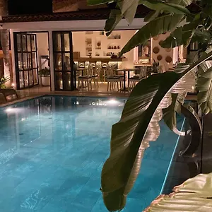 buradan rezervasyon yapın
